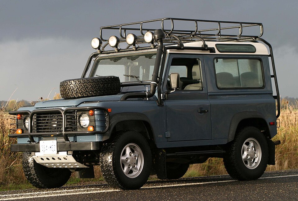 File:Defender90.JPG