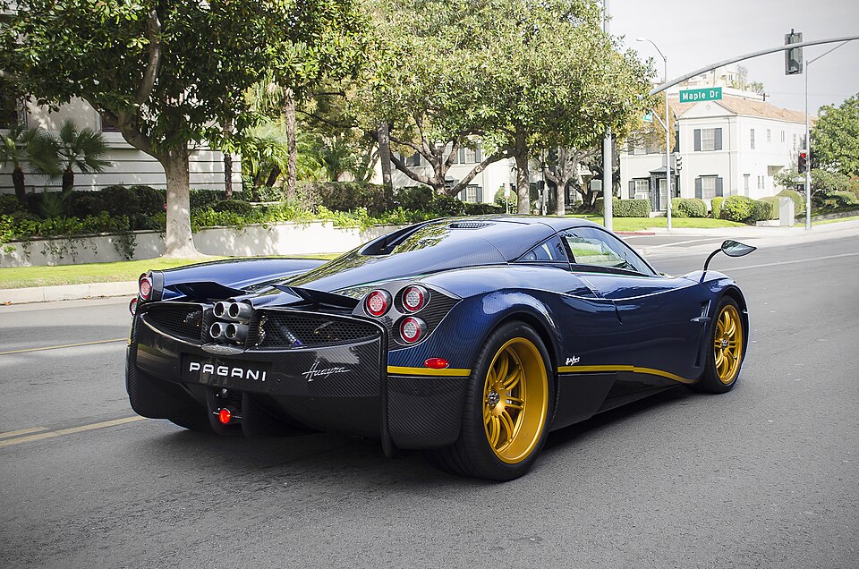 File:Pagani Huayra 730S.jpg