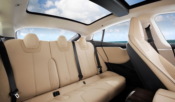 Tesla Model S - seat